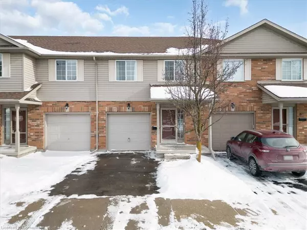 15 Gregg Court #5, Kitchener, ON N2A 4H7