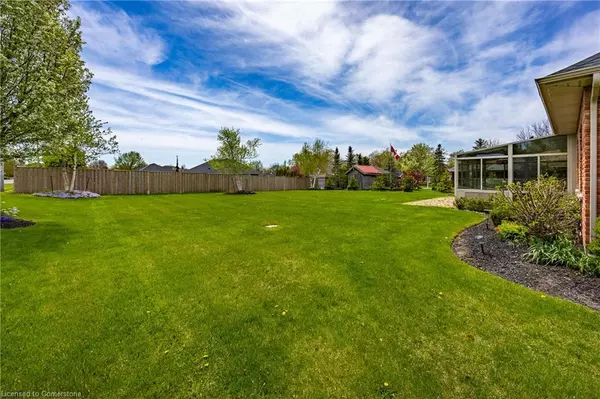 Port Dover, ON N0A 1N3,44 Forest Wood Drive