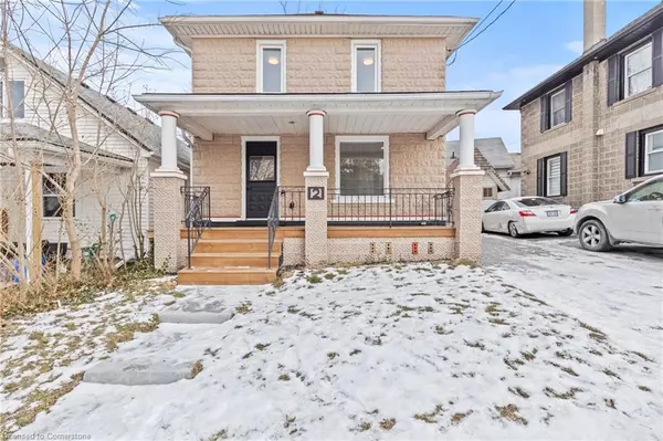 2 Berryman Avenue, St. Catharines, ON L2R 3W9