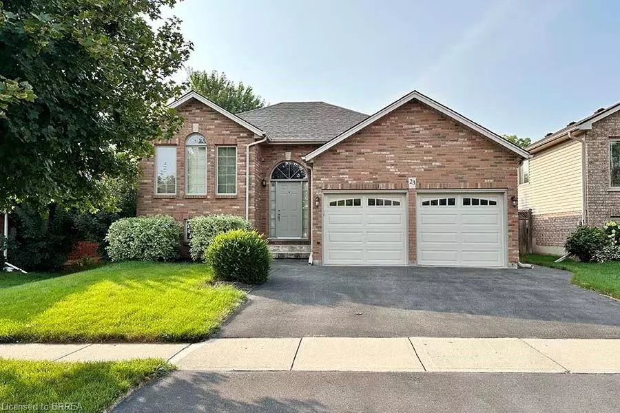 23 Garner's Lane, Brantford, ON N3T 6M4