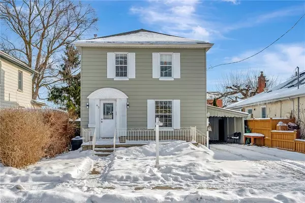 43 Oxford Street, Cambridge, ON N1R 1M7