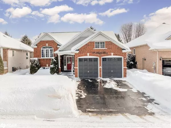 13 Masters Lane, Wasaga Beach, ON L9Z 1S9