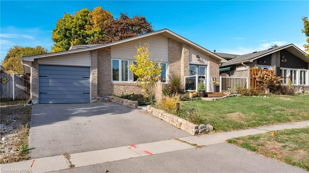 20 Columbine Crescent, Paris, ON N3L 3K9