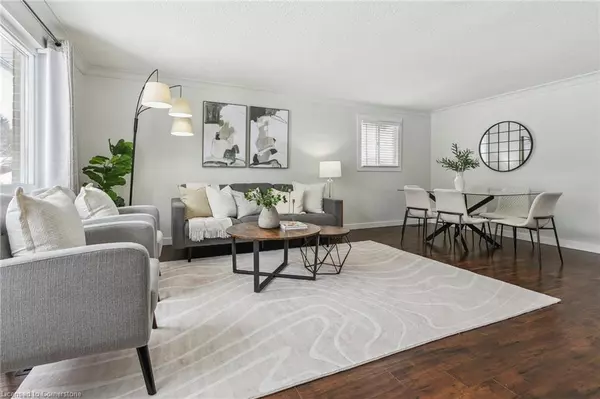 Kitchener, ON N2M 2H8,61 Rossford Crescent