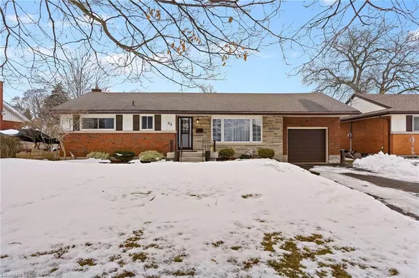 88 Royal Manor Drive, St. Catharines, ON L2M 4L7