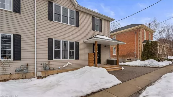 St. George, ON N0E 1N0,15 Tolhurst Avenue