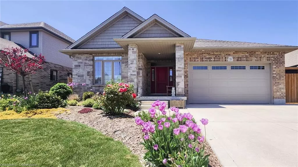 9 Jack Koehler Lane, Wellesley, ON N0B 2T0