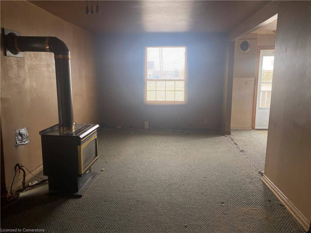 Dunnville, ON N1A 1Y3,7324 Rainham Road