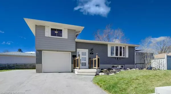 51 Rossford Crescent, Kitchener, ON N2M 2H8