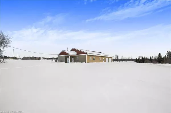 1632 Conc 2-3 Road, Cochrane, ON P0L 1C0