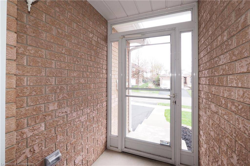 Kitchener, ON N2B 3V4,211 Misty Court