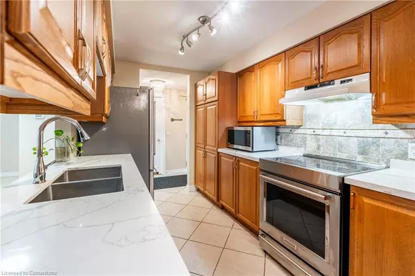 Ancaster, ON L9K 1J8,990 Golf Links Road