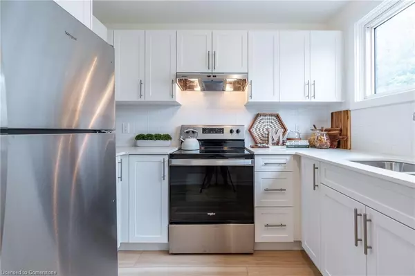 30 Woodman Drive N, Hamilton, ON L8H 2M6