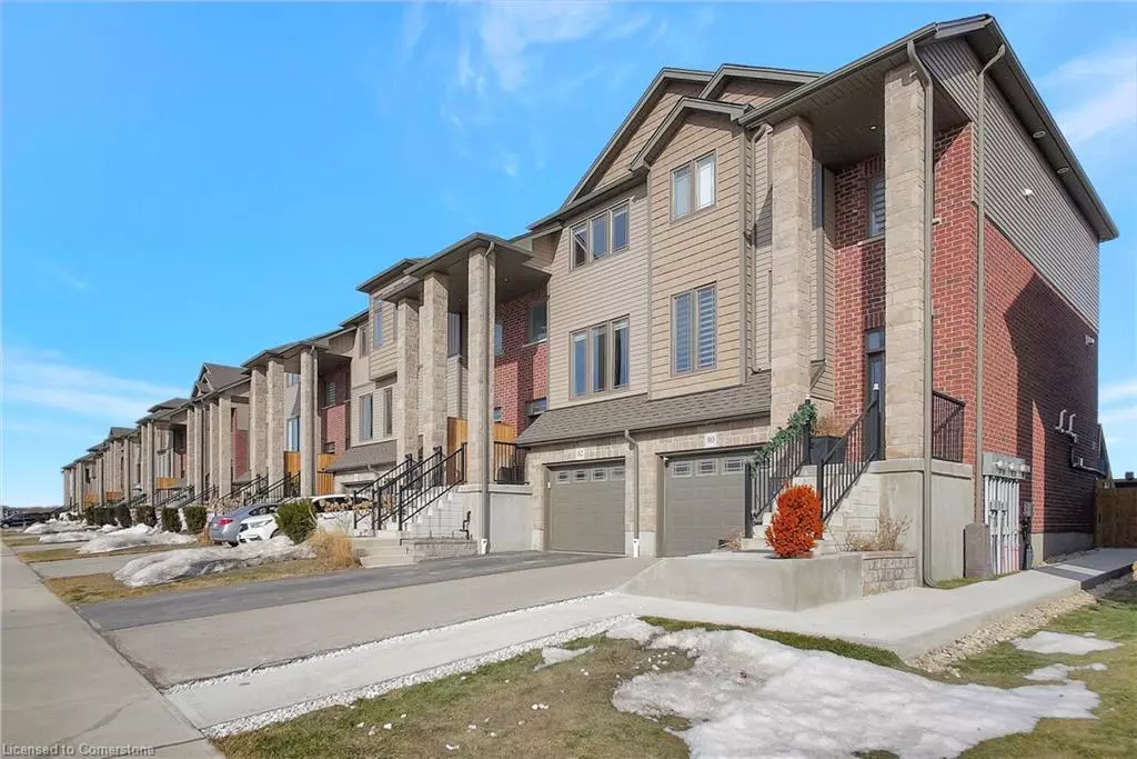 Breslau, ON N0B 1M0,82 Loxleigh Lane