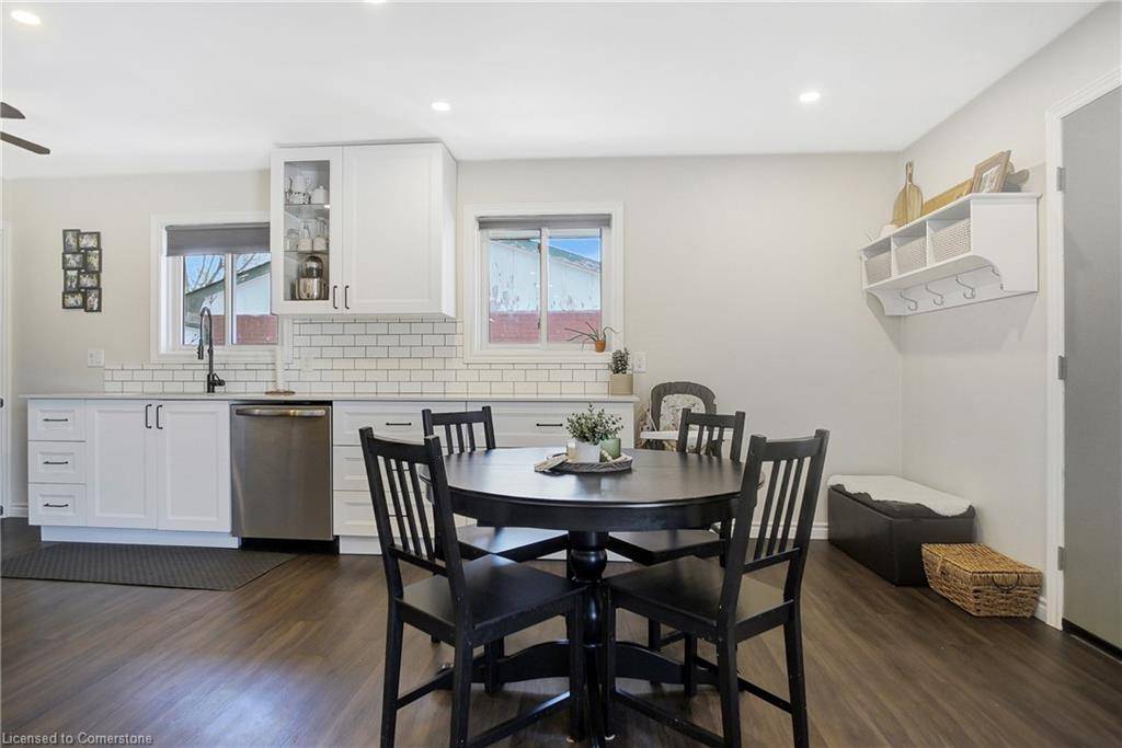 Cambridge, ON N1R 2R9,49 Ballantyne Avenue