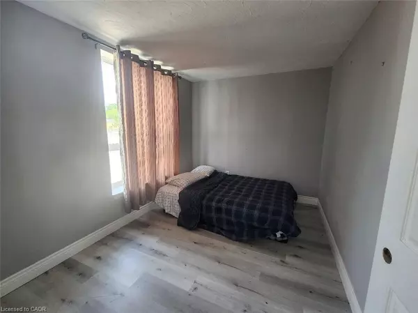 London, ON N5W 2B5,1085 Brydges Street