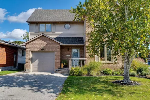 2154 Salma Crescent, Burlington, ON L7M 3S7