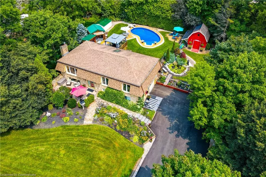 Fergus, ON N1M 1Z6,629 Anderson Street N