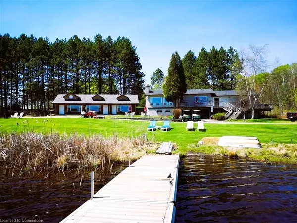 Madawaska, ON K0J 1B0,2937 Old Barry's Bay Road