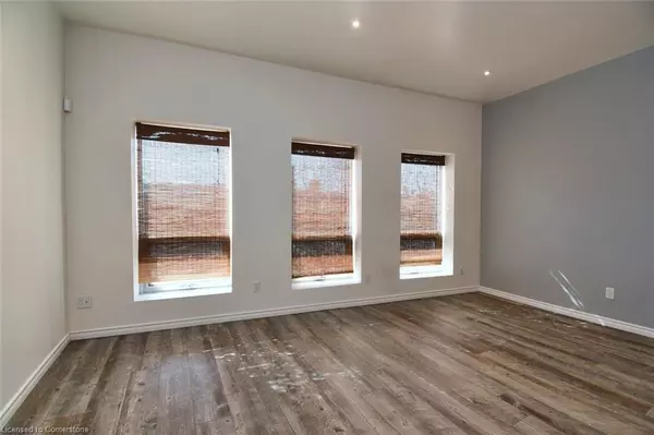 Hamilton, ON L8N 1C1,329 King Street E #3
