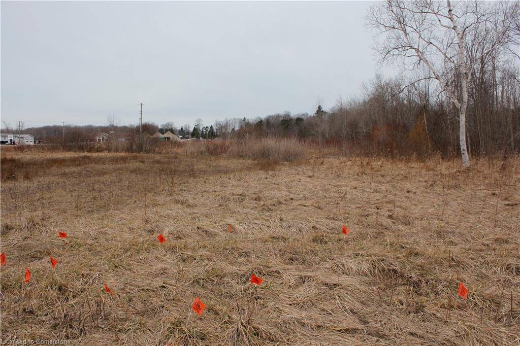 701 Main St Street E, Sauble Beach, ON N0H 2G0