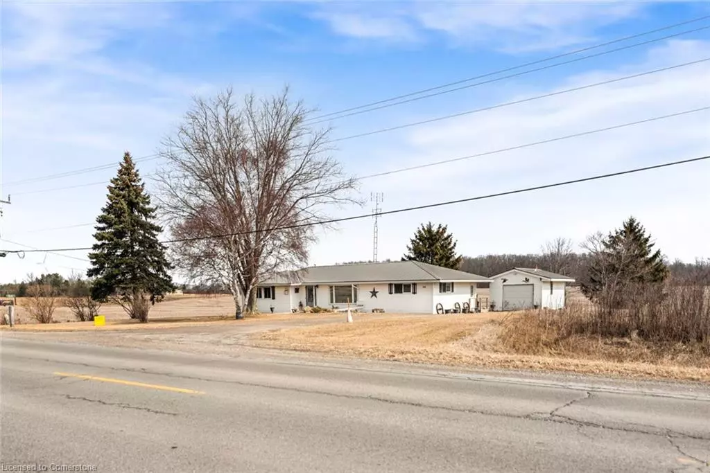 Selkirk, ON N0A 1P0,64 Erie St N Street