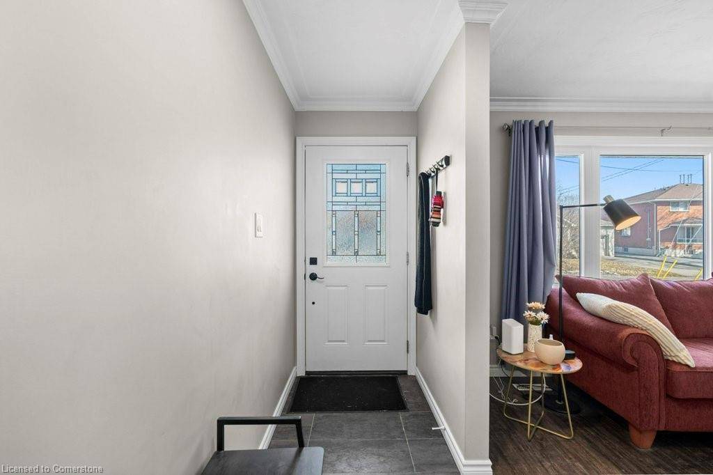 Brantford, ON N3S 7J2,5 Hampton Street