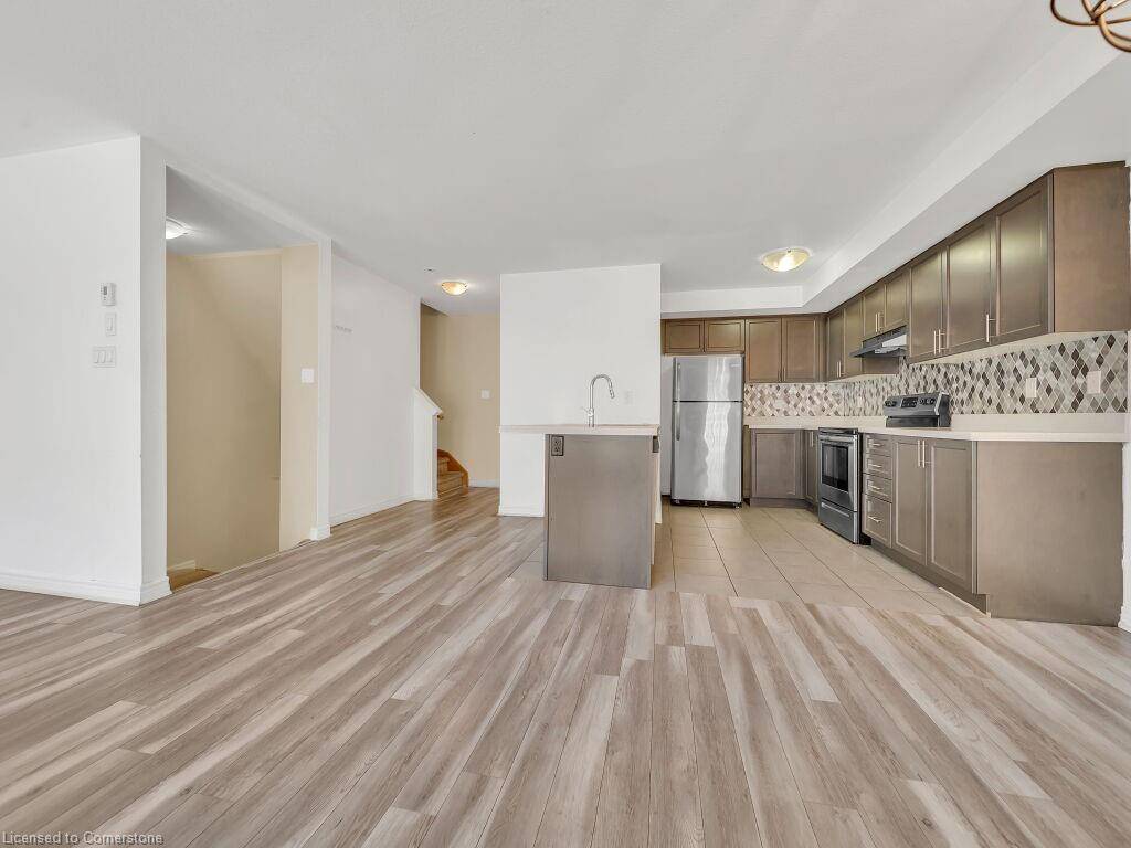 Cambridge, ON N3H 5L5,420 Linden Drive #45