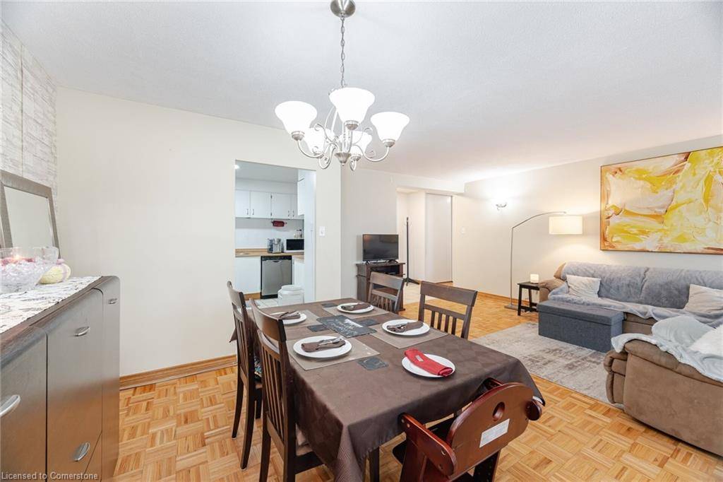 627 The West Mall Drive #1401, Toronto, ON M9C 4X5