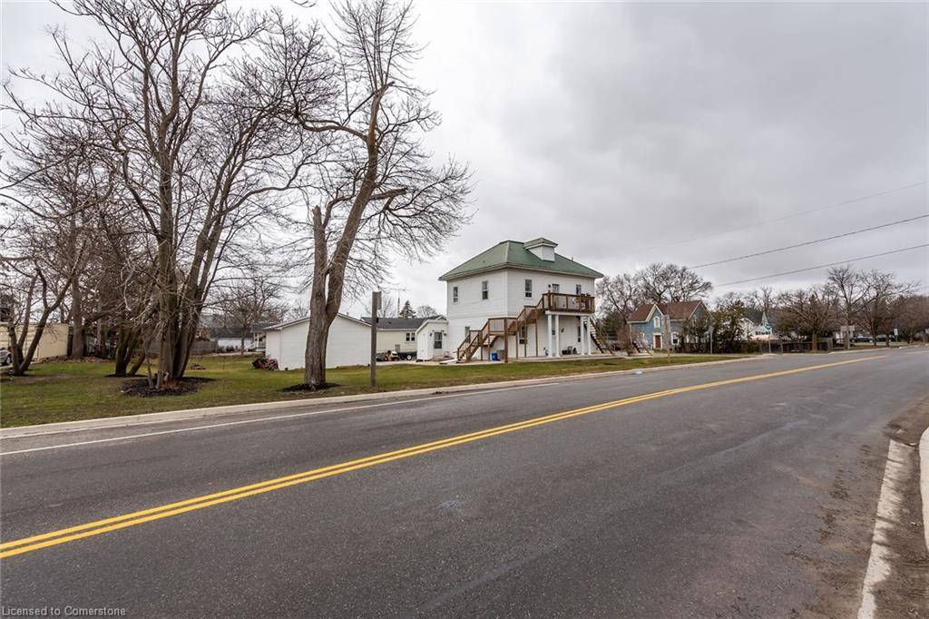 Cayuga, ON N0A 1E0,7 Munsee Street N