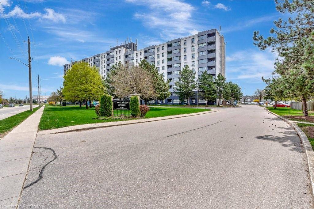 200 Jamieson Parkway #118, Cambridge, ON N3C 4B5