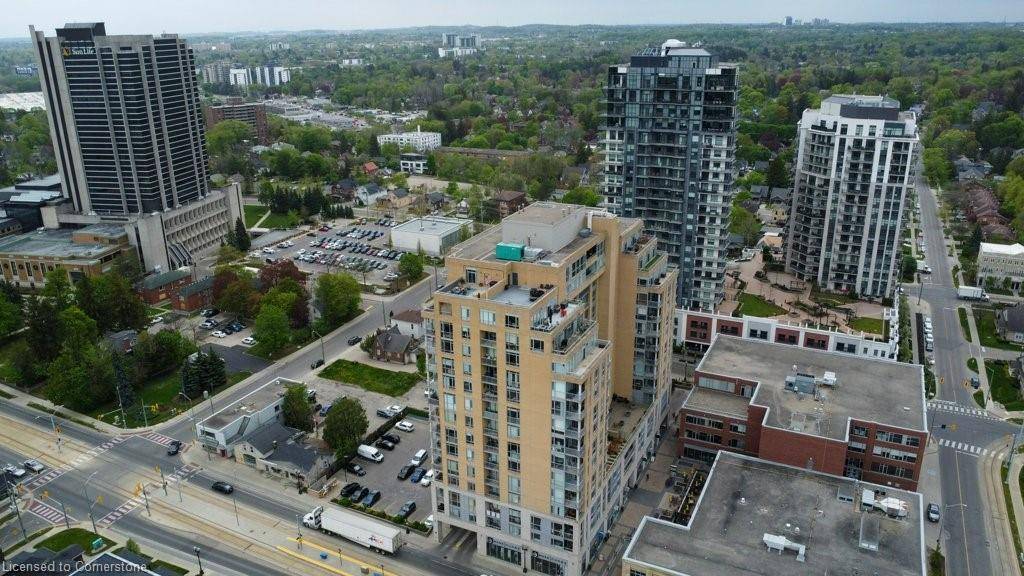 Waterloo, ON N2J 1R1,191 King Street S #202