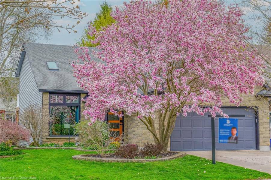 321 Beckett Crescent, Pelham, ON L0S 1E4