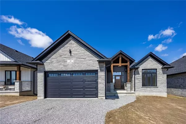 34 Andrew Avenue, Simcoe, ON N3Y 4Y8