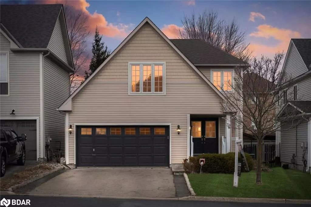 Keswick, ON L4P 4G9,38 Ian Drive