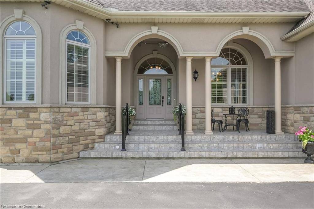 Hamilton, ON L0R 1W0,9893 Dickenson Road W