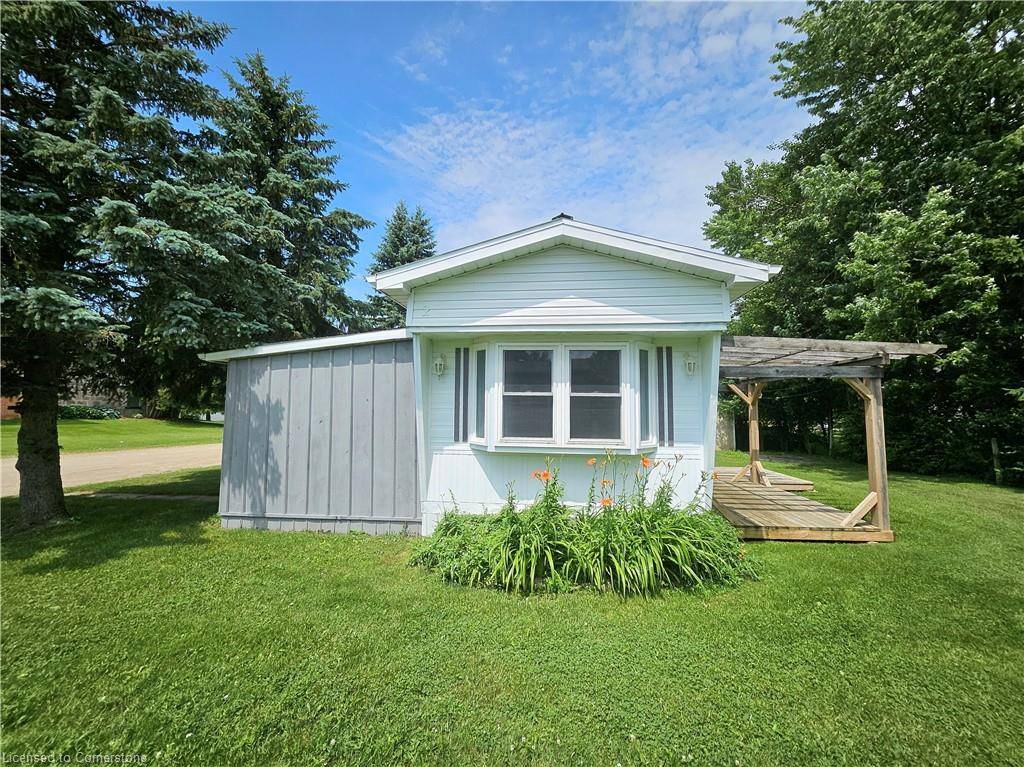 Drayton, ON N0G 1P0,84 Wellington Street S #2