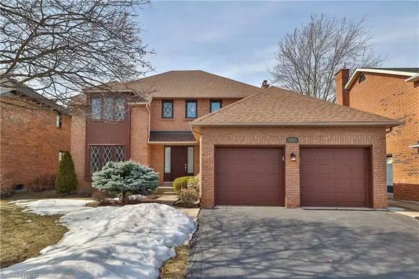 1852 Pilgrims Way, Oakville, ON L6M 1X1