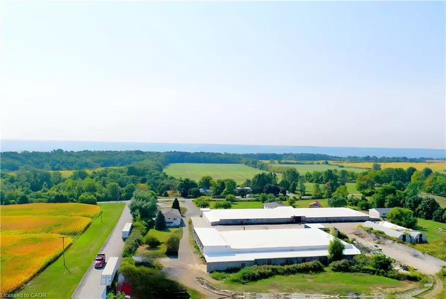 277 Rock Chapel Road, Hamilton, ON L9H 5E2