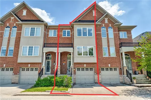 230 Paisley Boulevard W #5, Mississauga, ON L5B 0C5