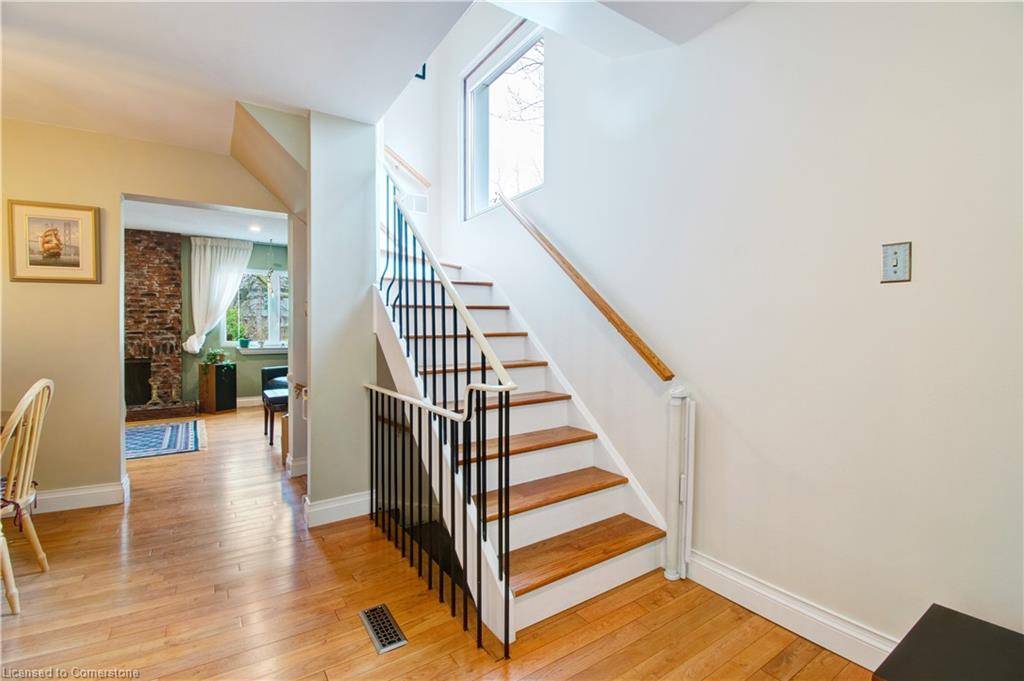 Mississauga, ON L5L 1K3,3483 Ash Row Crescent