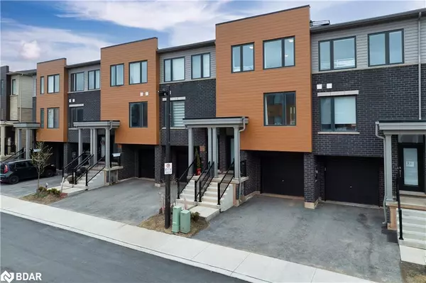 Hamilton, ON L8H 0B5,24 Radison Lane