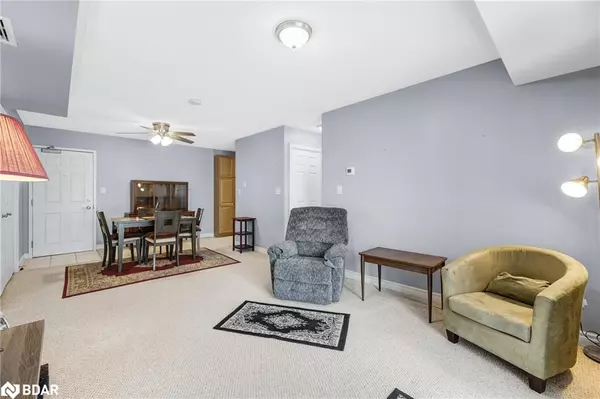 Barrie, ON L4N 6C3,500 Mapleview Drive W #109