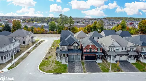 Barrie, ON L9J 0Z5,17 Amsterdam Drive