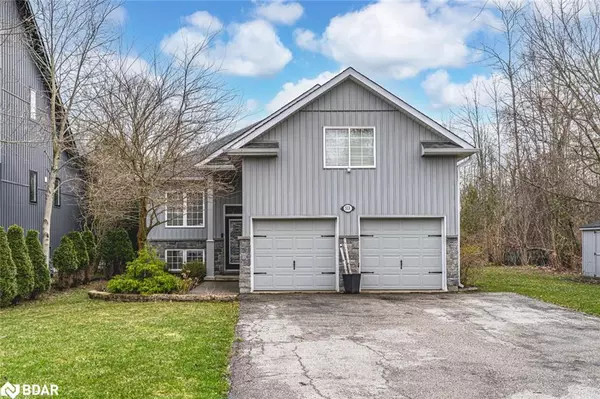 513 Mapleview Drive E, Innisfil, ON L9S 2Z4