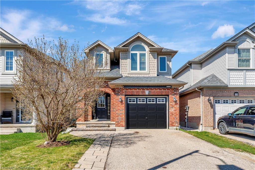 608 South Haven Drive, Waterloo, ON N2K 4H5