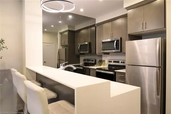 Grimsby, ON L3M 0J1,16 Concord Place Place #45