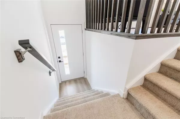 Waterdown, ON L0R 2H7,205 Burke Street