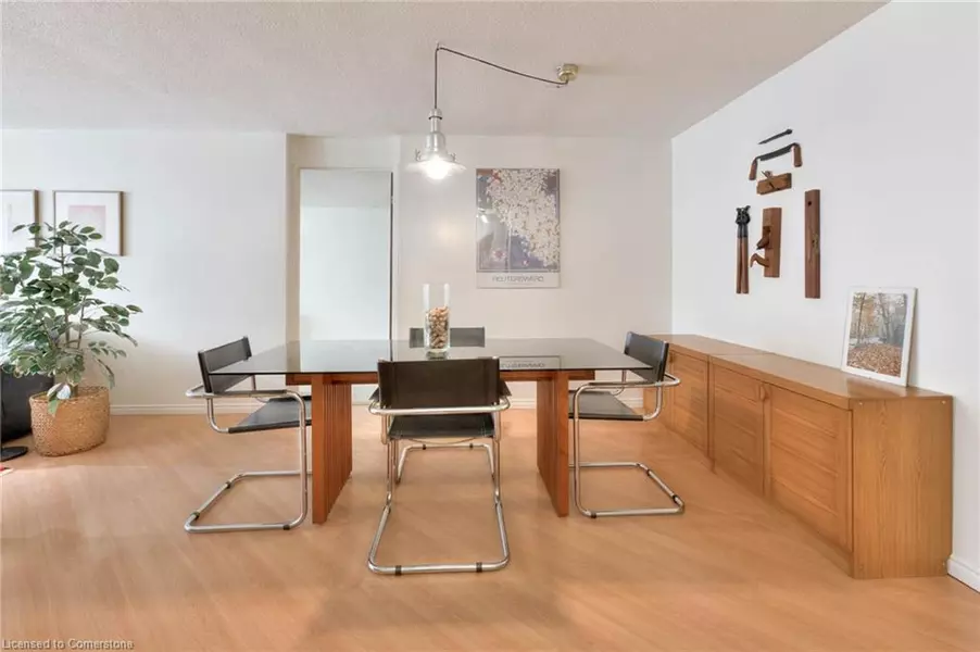 55 Green Valley Drive #215, Kitchener, ON N2P 1Z6