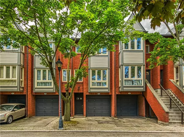 895 Maple Avenue #304, Burlington, ON L7S 2H7